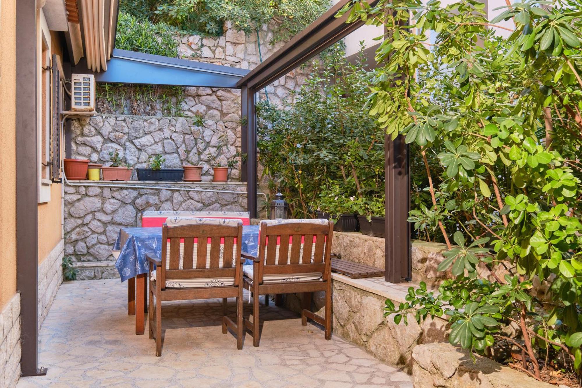 Apartman Anamarija Mali Lošinj Exteriör bild