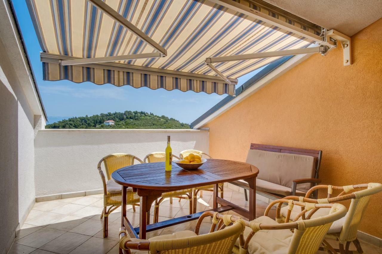 Apartman Anamarija Mali Lošinj Exteriör bild