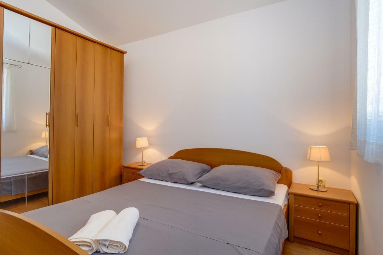 Apartman Anamarija Mali Lošinj Exteriör bild